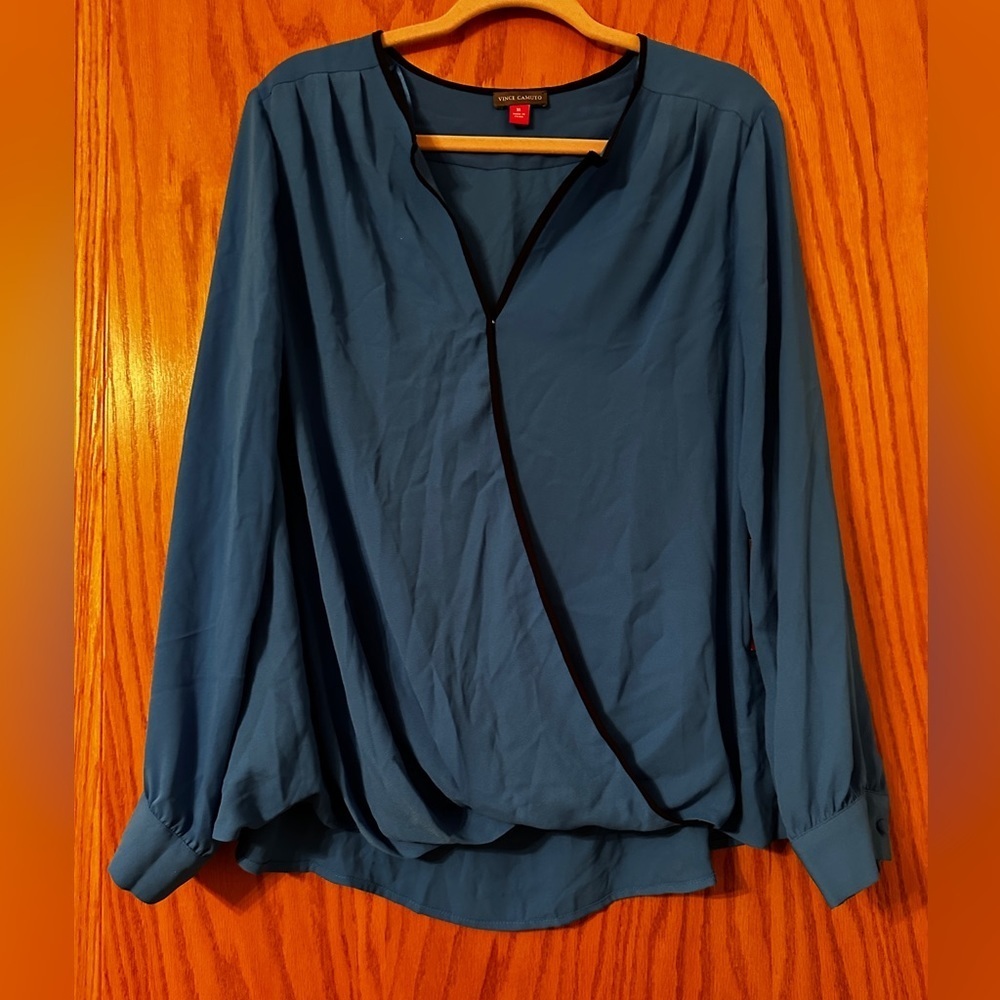 Vince Camuto Blue Long Sleeve Surplice Blouse - NWT - Size XL
